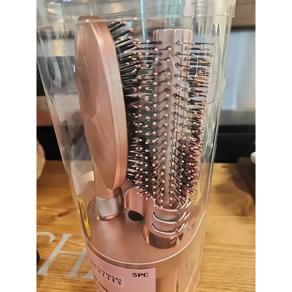 The Unbranded Brand pc hair
